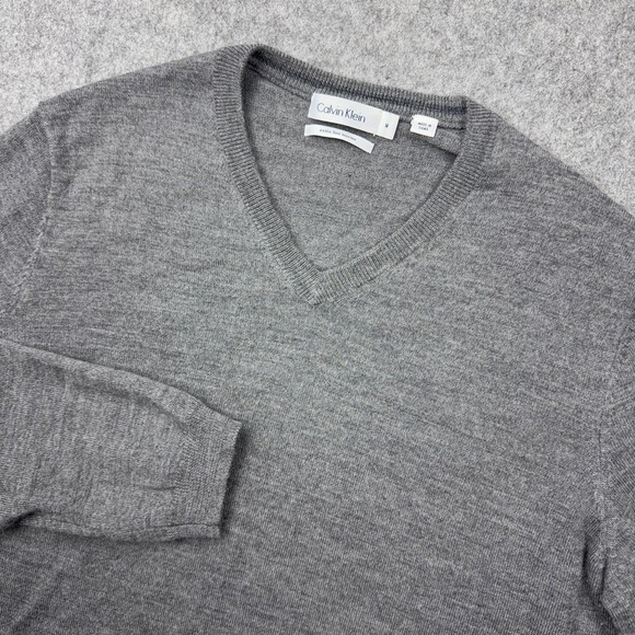 Calvin Klein Other - Calvin Klein Sweater Mens Medium Gray Extra Fine Merino Wool V Neck Pullover